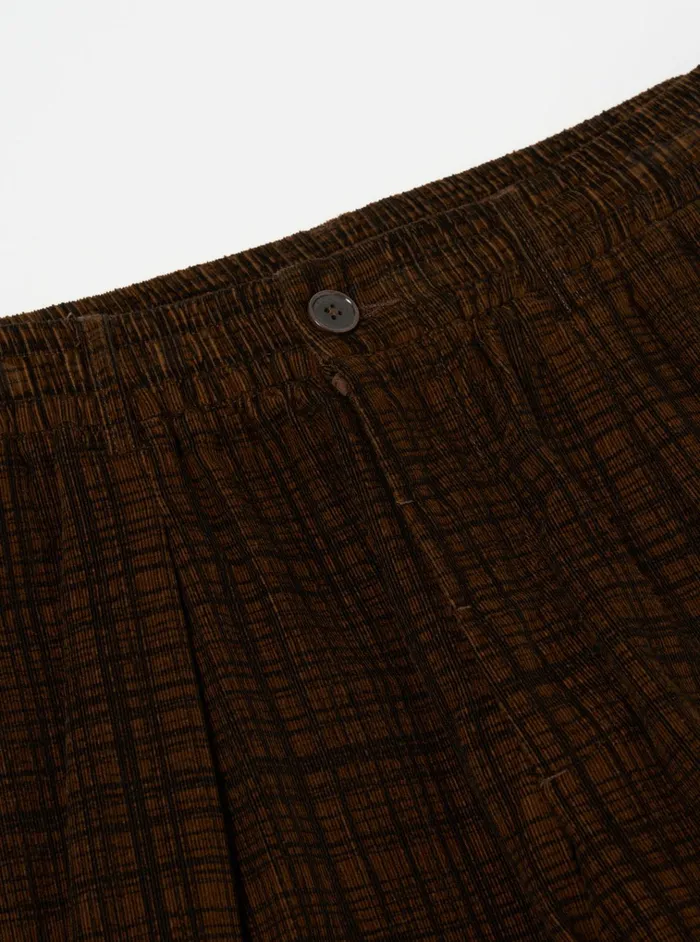 Trousers Men Universal Works Universal Works Pleated Track Pant In Brown Check Cord Seersucker