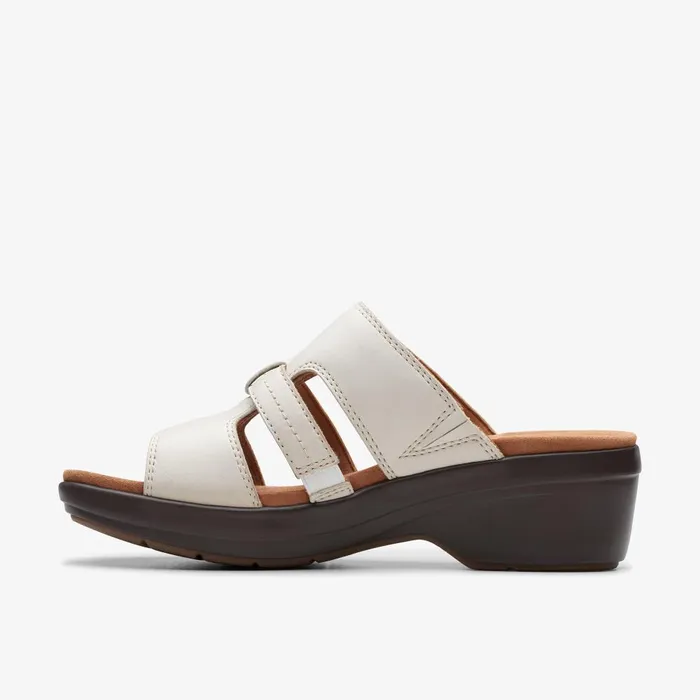 Tuleah Jane Off White Leather Women Clarks Sandals and Flip Flops