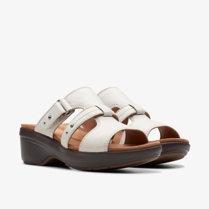 Tuleah Jane Off White Leather Women Clarks Sandals and Flip Flops