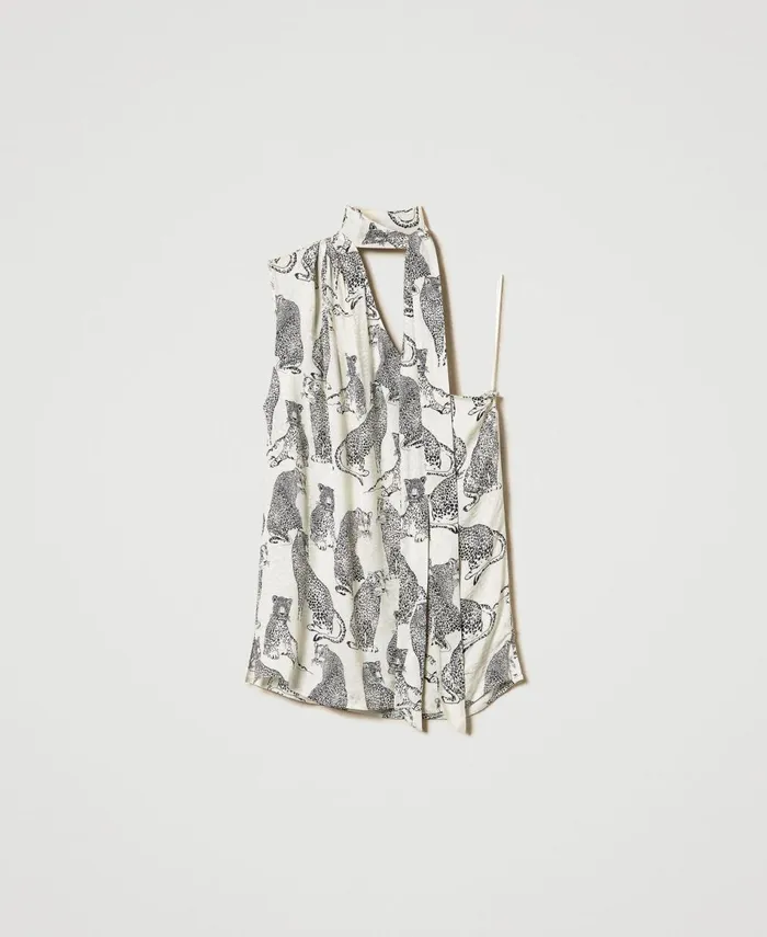 Twinset Jacquard OneShoulder Top With Jaguar Print Black Snow White Jaguar Print Women TShirts And Tops Twinset Jacquard OneShoulder Top With Jaguar Print Black Snow White Jaguar Print Women TShirts And Tops