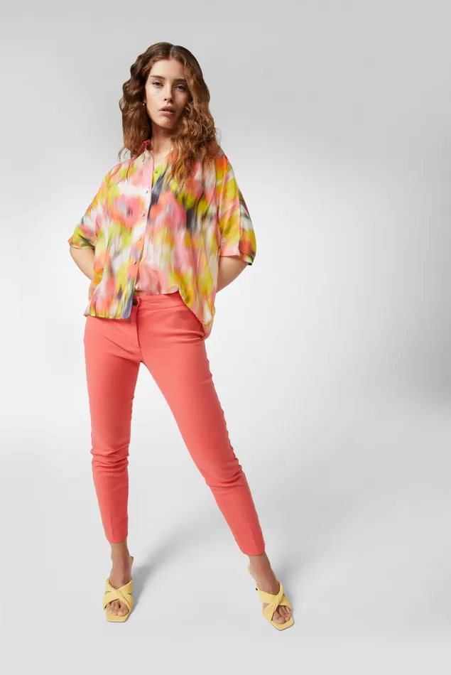 Van Laack Festive Blouses Women Short Sleeve Blouse Cotton Silk Voile Blend Blouse With Smudged Floral Print Van Laack Festive Blouses Women Short Sleeve Blouse Cotton Silk Voile Blend Blouse With Smudged Floral Print
