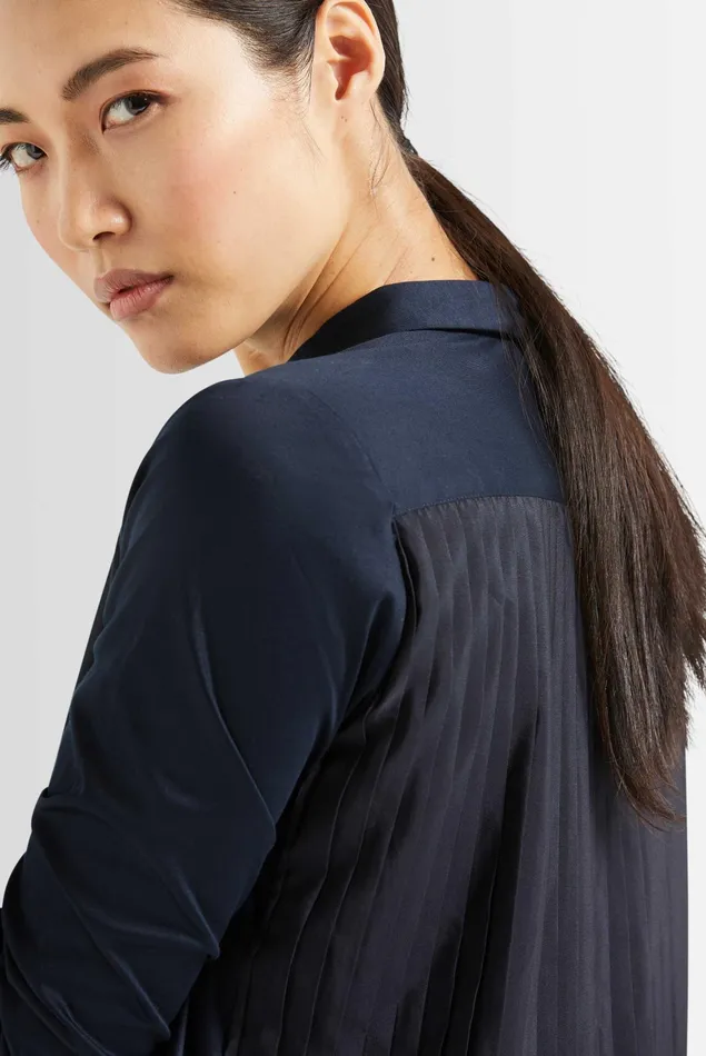 Van Laack Jersey Blouses Women Minni 8211 Swiss Cotton Blouse With Pleated Back Van Laack Jersey Blouses Women Minni 8211 Swiss Cotton Blouse With Pleated Back