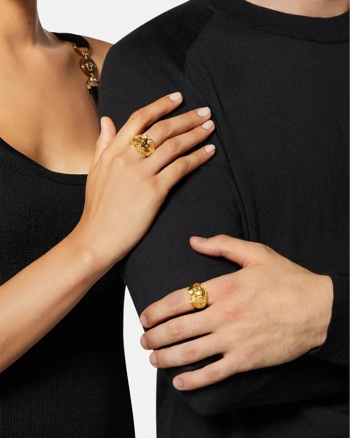 Versace Rings La Medusa Ring Light Gold 8211 WomenMen Versace Rings La Medusa Ring Light Gold 8211 WomenMen