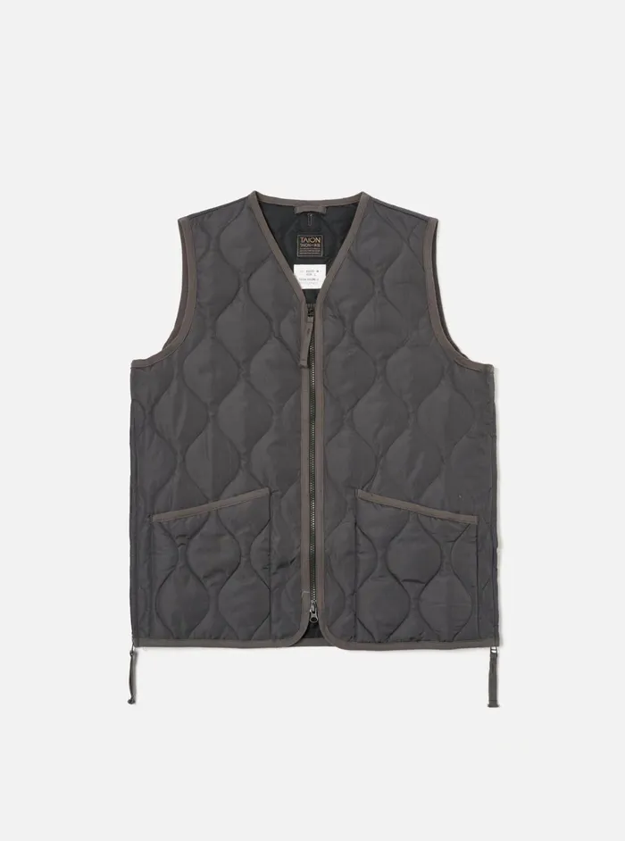 Waistcoats and Gilets Men Universal Works Taion Military VNeck Down Vest In Charcoal Ripstop Waistcoats and Gilets Men Universal Works Taion Military VNeck Down Vest In Charcoal Ripstop
