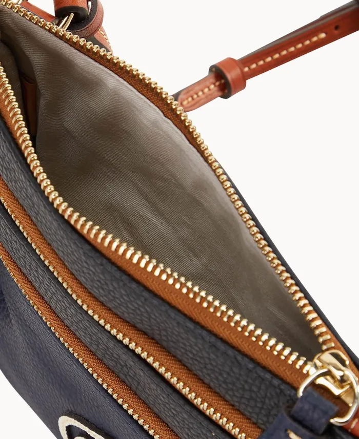 Woman Collegiate Penn State Triple Zip Crossbody Penn State Dooney and Bourke Crossbodies Woman Collegiate Penn State Triple Zip Crossbody Penn State Dooney and Bourke Crossbodies