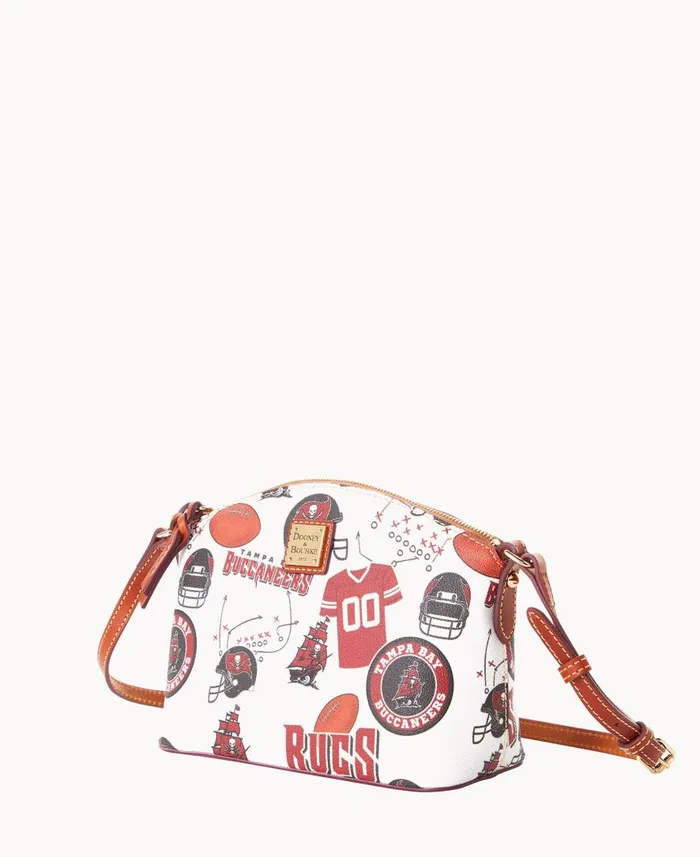 Woman NFL Buccaneers Suki Crossbody Buccaneers Dooney and Bourke Crossbodies