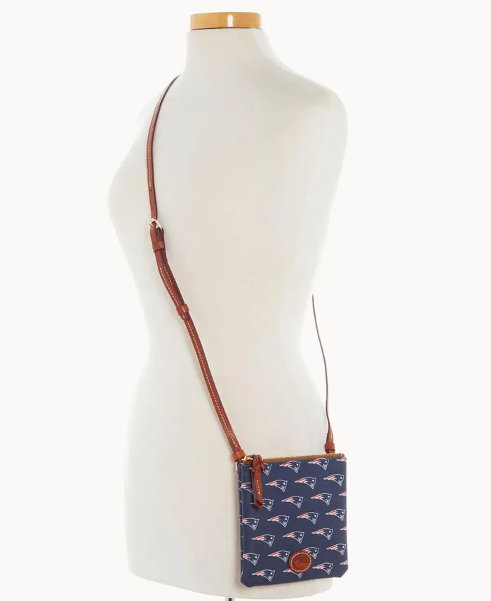 Woman NFL Patriots Small North South Top Zip Crossbody Patriots Dooney and Bourke Crossbodies Woman NFL Patriots Small North South Top Zip Crossbody Patriots Dooney and Bourke Crossbodies