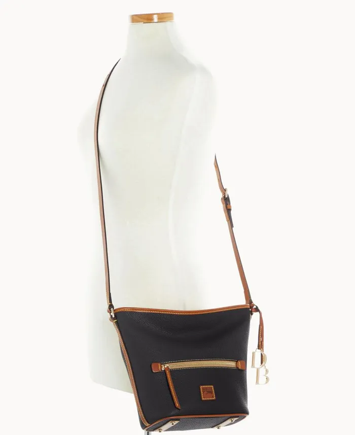 Woman Pebble Grain Zip Sac Black Dooney and Bourke Shoulder Bags Woman Pebble Grain Zip Sac Black Dooney and Bourke Shoulder Bags