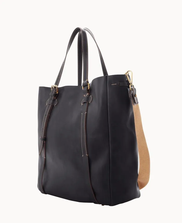 Woman Volta Manzi Black Dooney and Bourke Satchels Woman Volta Manzi Black Dooney and Bourke Satchels