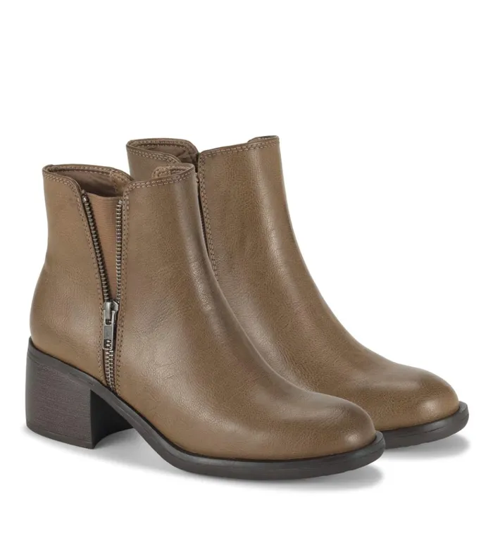 Women Avery Block Heel Bootie Truffle Baretraps Booties