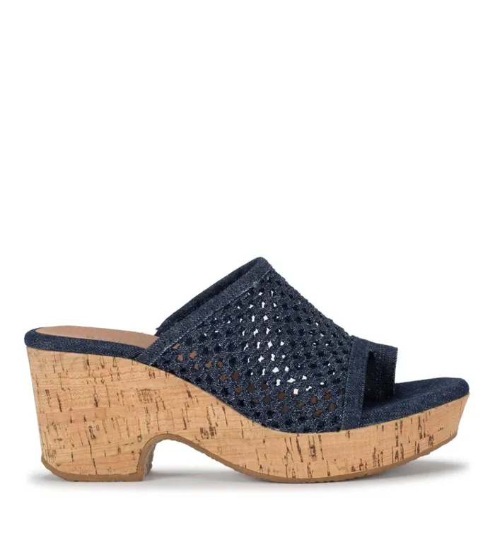 Women Bethie Wedge Sandal Dark Denim Baretraps Slides and Slip On Sandals