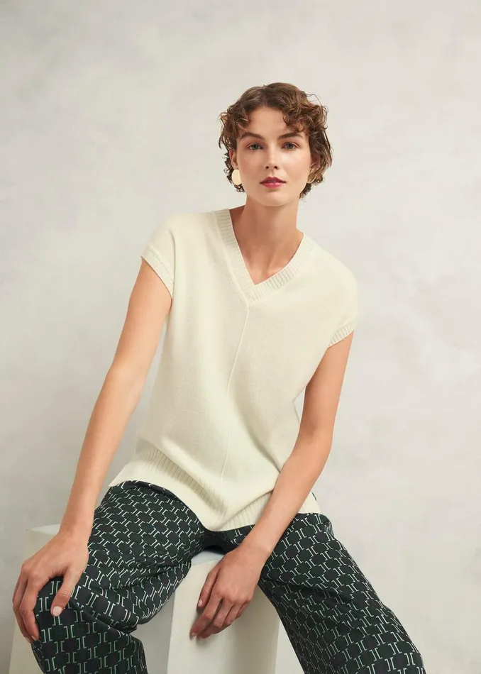 Women Brooksfirth Wool Cashmere Knitted Vest Warm Ivory Hobbs Jumpers and Cardigans