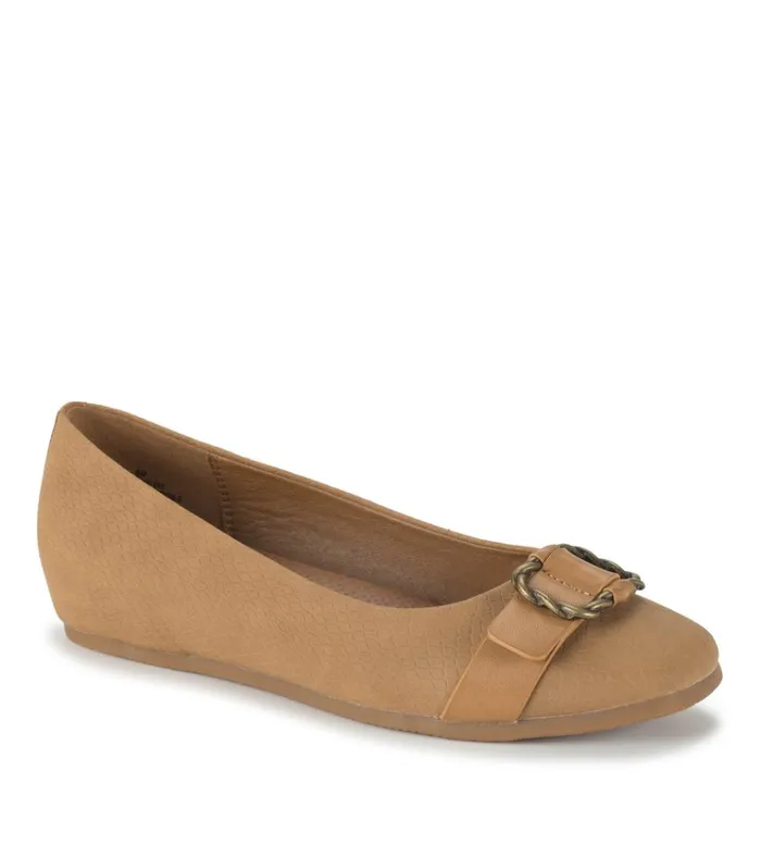 Women Colette Flat Sandstone Baretraps Flats and Loafers