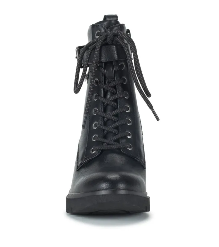 Women Dani Lace Up Boot Black Baretraps Booties
