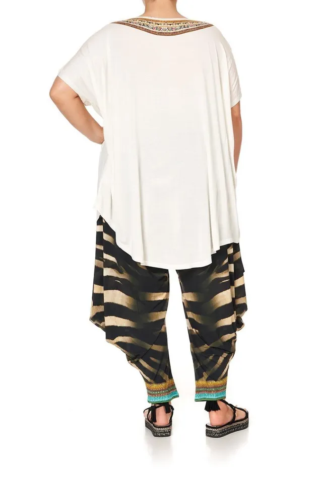 Women Extended Sizes Camilla Loose Fit Tee By The Meadow