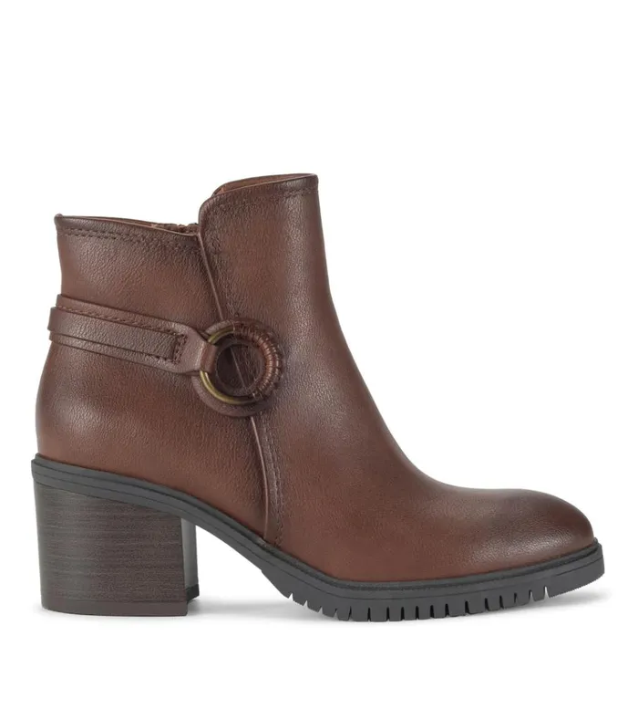 Women Felicia Bootie Oak Baretraps Booties