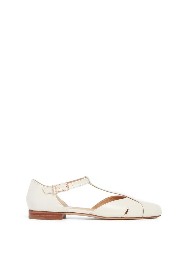 Women Flats Gabriela Hearst Harlow Ballerina Flat In Cream Leather