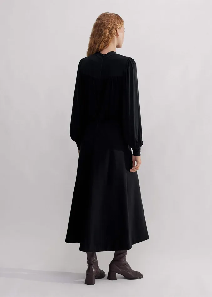 Women Gather Detail Midi Dress Black MEEM