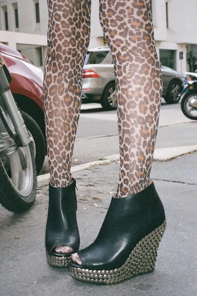 Women Jeffrey Campbell Platform Tick