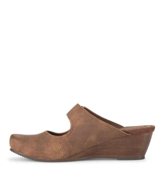 Women Luna Mary Jane Mule Cashew Baretraps Clogs and Mules