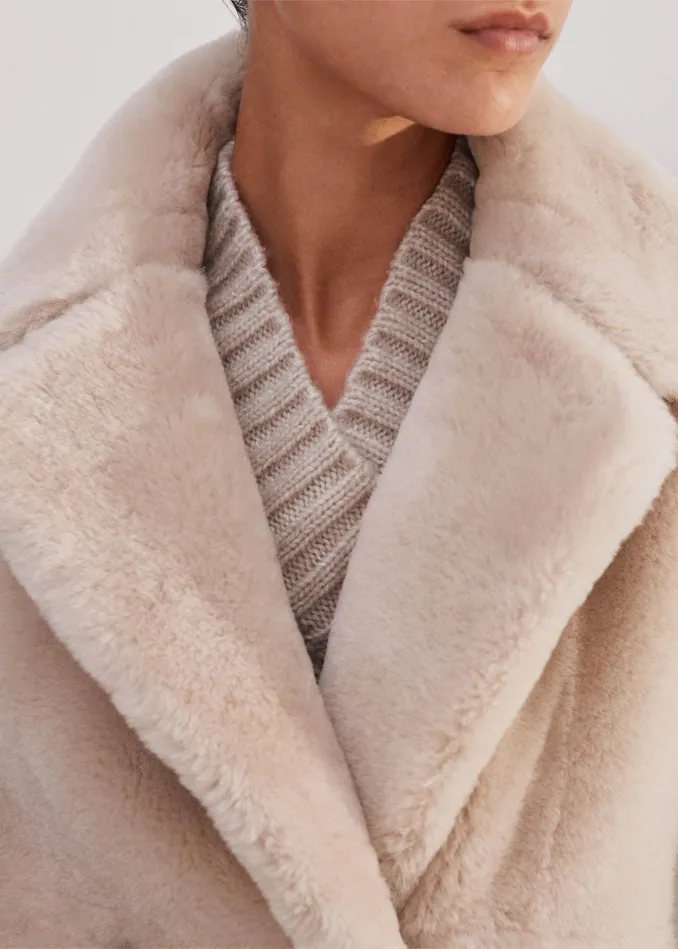 Women Luxe Short Shearling Coat MEEM