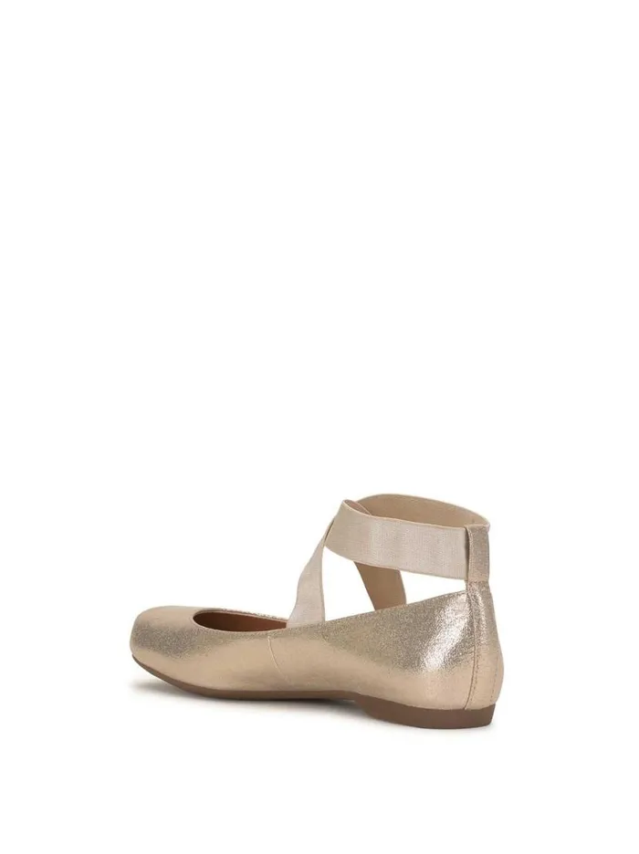 Women Mandalaye Ballet Flat In Champagne Jessica Simpson Flats