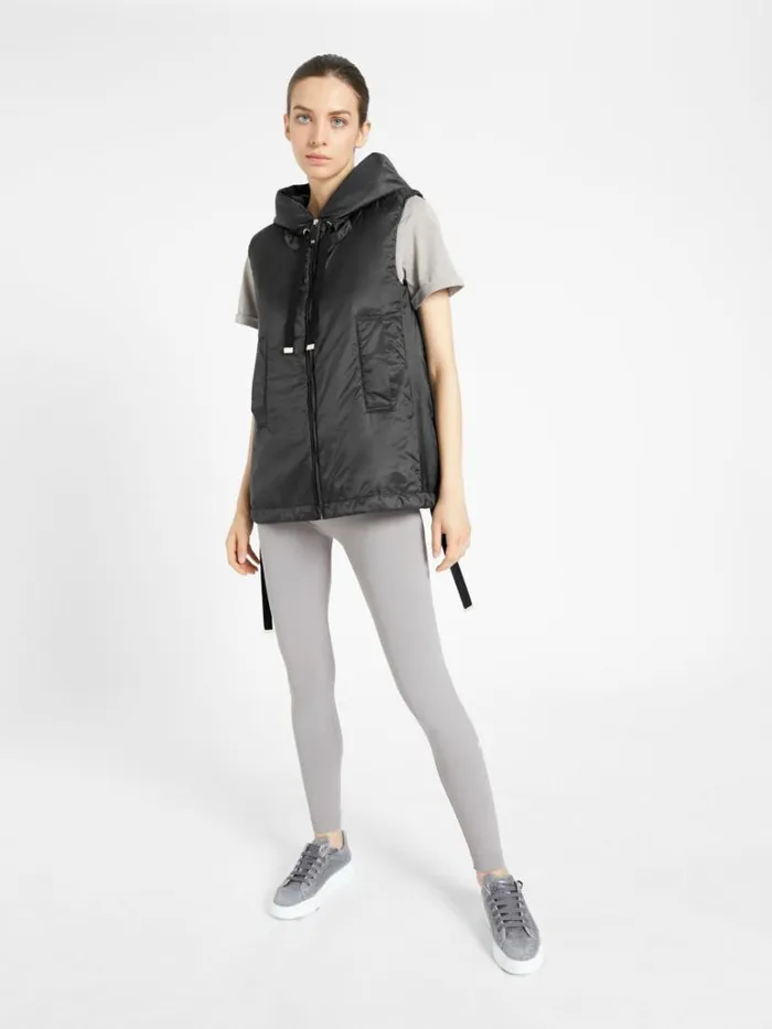Women Max Mara Padded Coats Waterresistant Technical Canvas Gilet Black