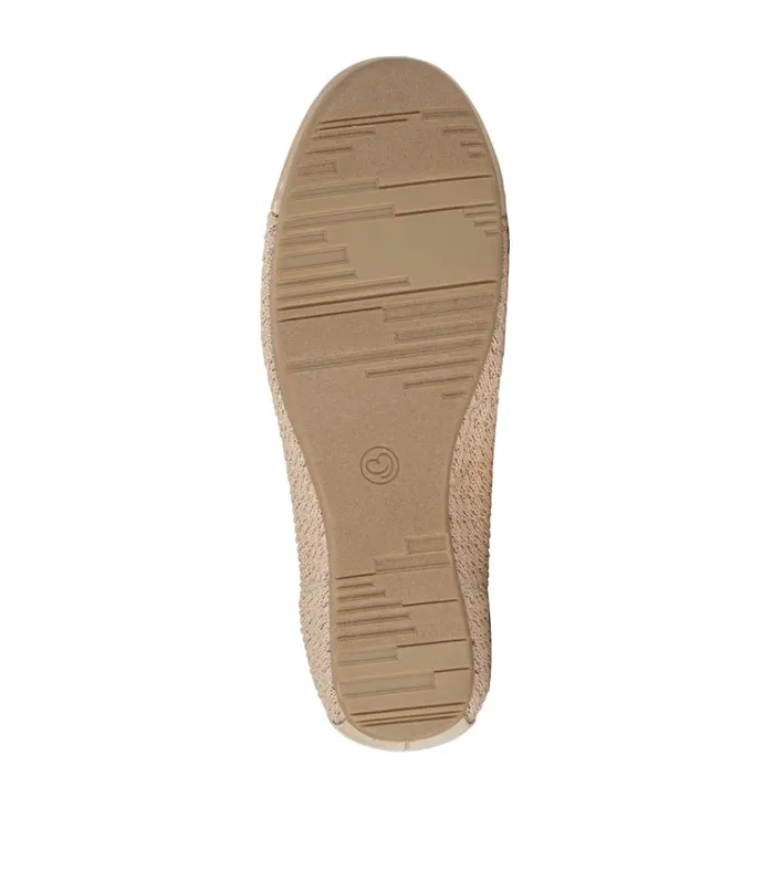 Women Mia Casual Flat Sand Baretraps Flats and Loafers