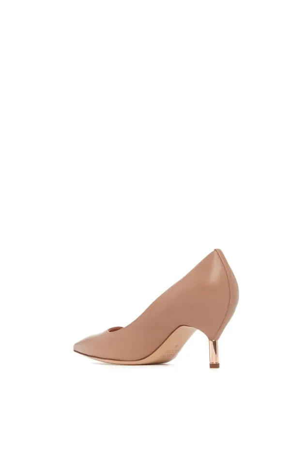 Women Pumps Gabriela Hearst Sofia Low Heel Pump In Dark Camel Leather