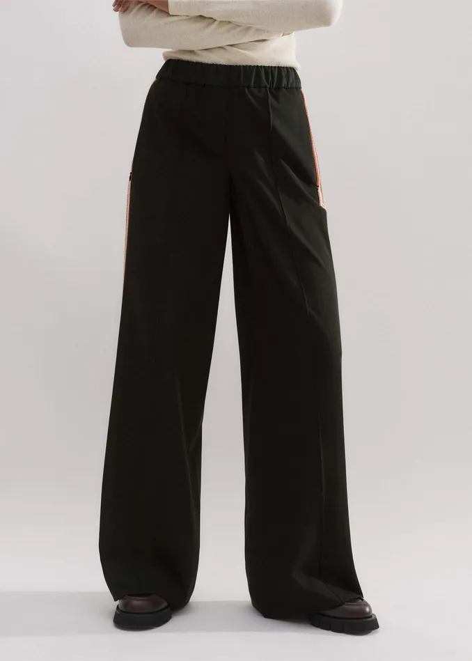 Women RegularLength Side Stripe Track Pant Black MEEM