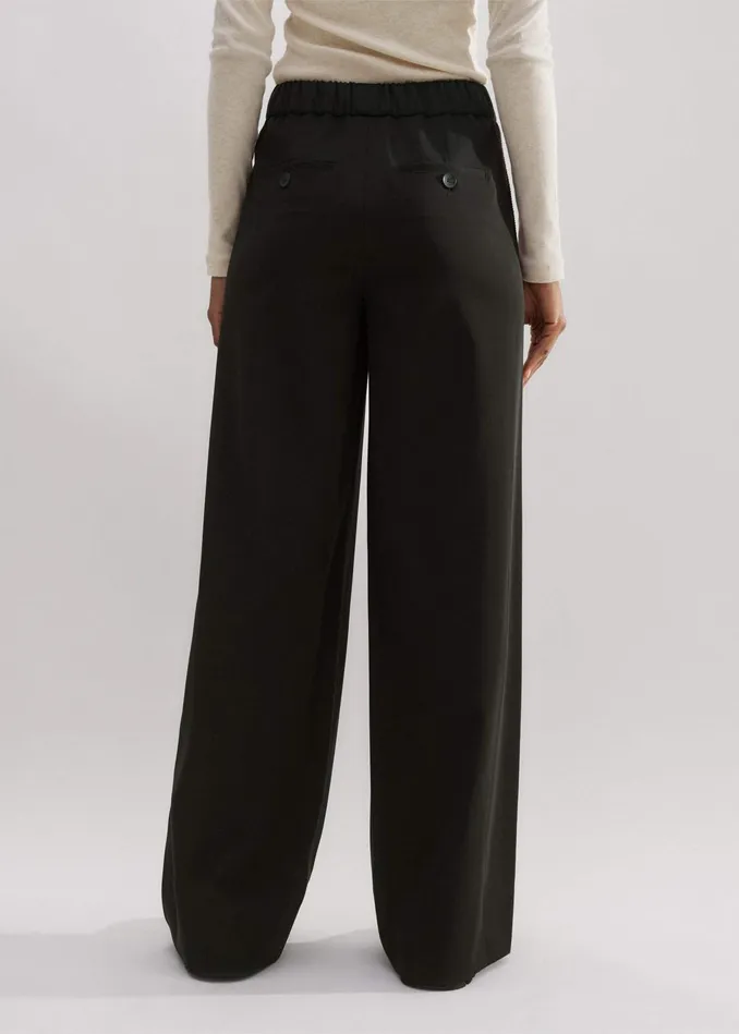 Women RegularLength Side Stripe Track Pant Black MEEM