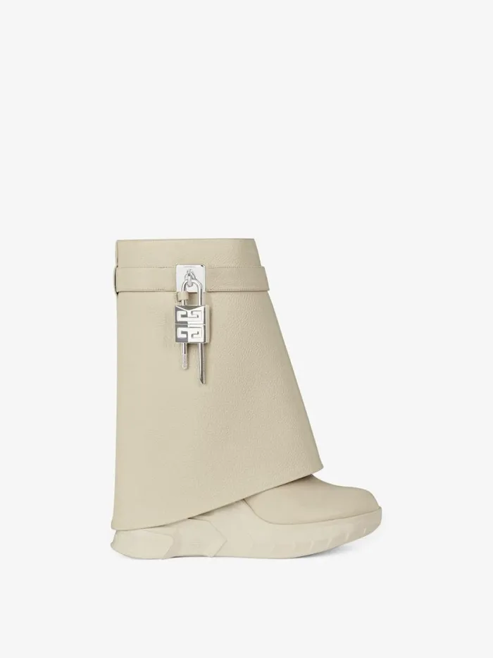 Women Shark Lock Givenchy Shark Lock Biker Ankle Boots In Grained Leather Beige