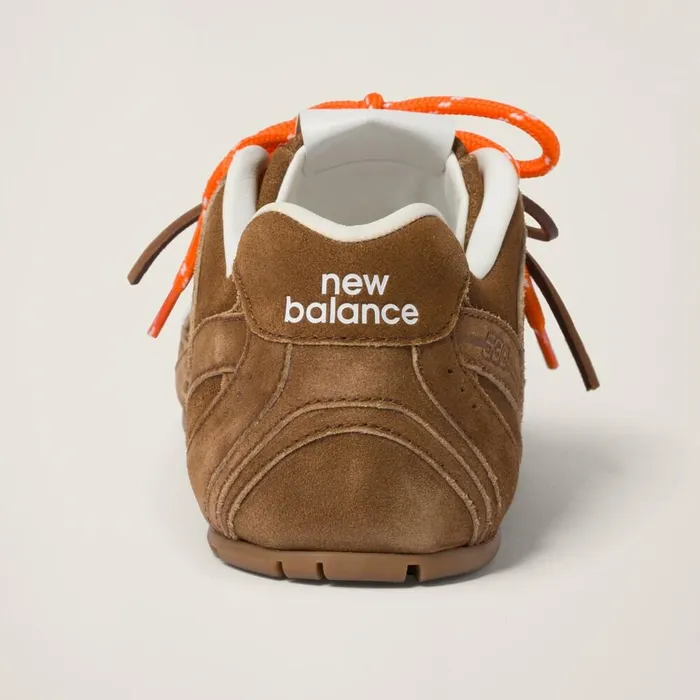 Women Sneakers Miu Miu New Balance X Miu Miu 530 SL Suede Sneakers Cinnamon Women Sneakers Miu Miu New Balance X Miu Miu 530 SL Suede Sneakers Cinnamon