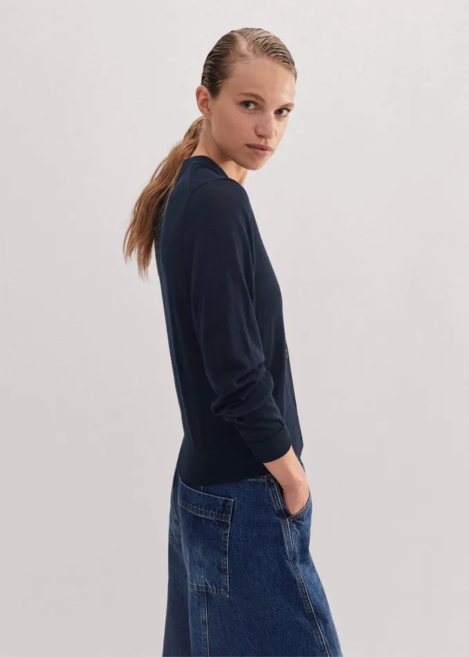 Women Superfine Merino Crew Neck Cardigan Navy MEEM