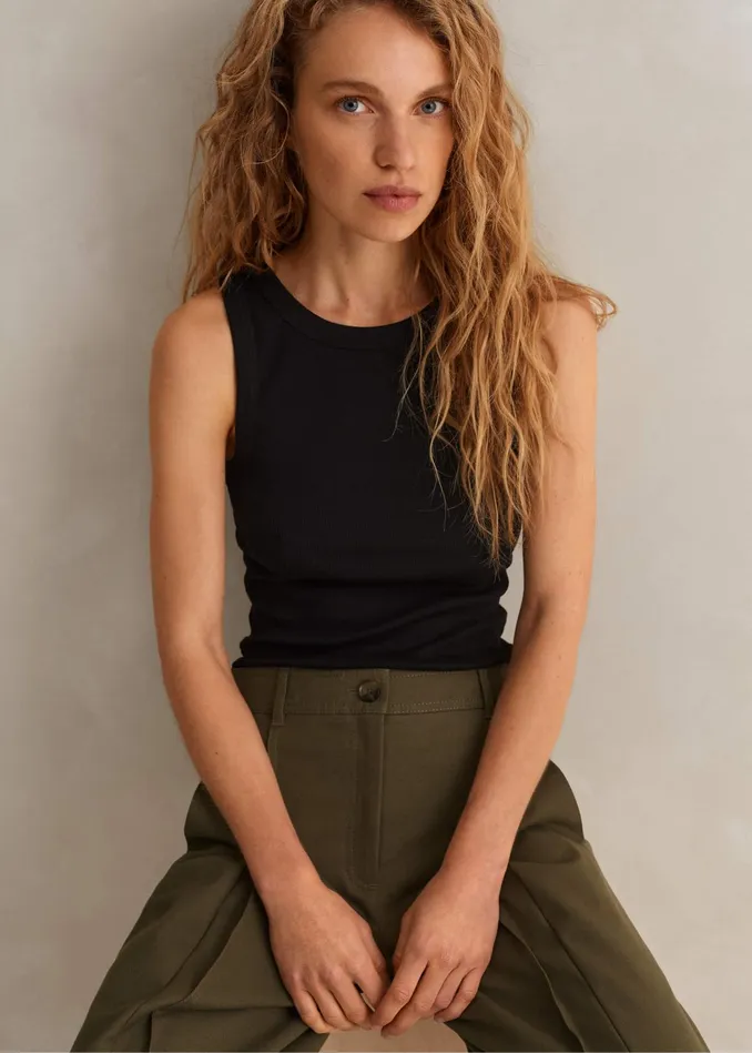 Women Ultimate Crew Neck Vest Black MEEM