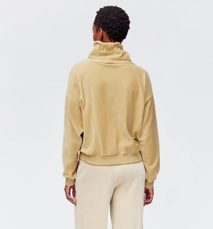 Women Velours Sweatshirt 8211 Beige Promod Jumpers And Cardigans Women Velours Sweatshirt 8211 Beige Promod Jumpers And Cardigans