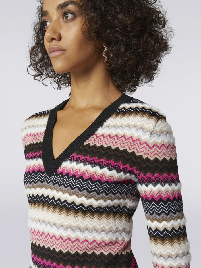 Women Wool Blend VNeck Mini Dress With Zigzag Weave Multicoloured Missoni Dresses Women Wool Blend VNeck Mini Dress With Zigzag Weave Multicoloured Missoni Dresses